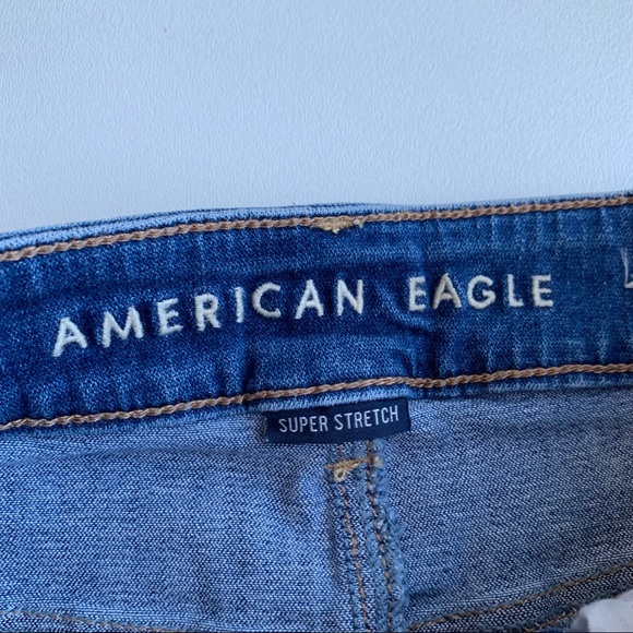 American Eagle Hi-Rise Mini Skirt Distressed Frayed Hem Size 0 Regular - Picture 2 of 7